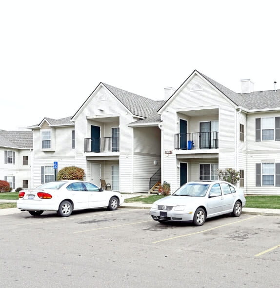 About Michigan’s Best Apartment Communities | Lockwood Communities - about-3