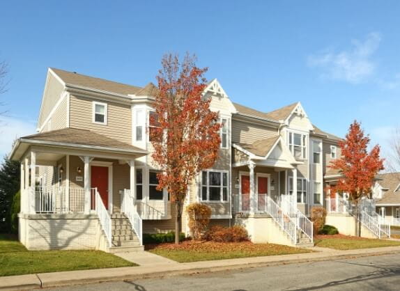 Springbrook Townhomes | Mount Pleasant, MI | Lockwood Communities - springbrook-1